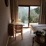 La Unica 4*